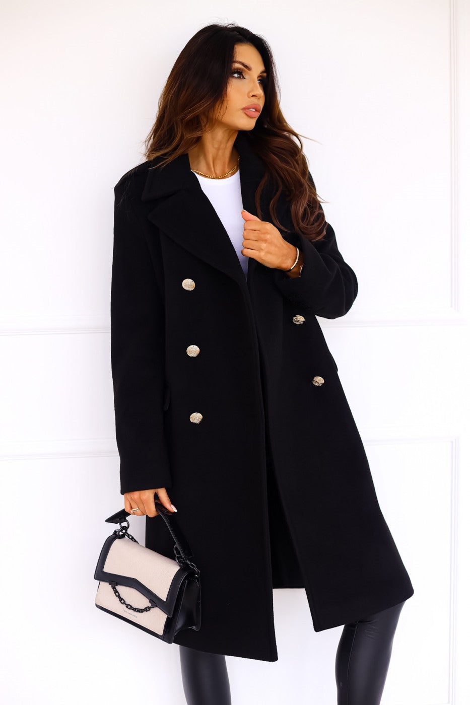 Adelina | Women's Wool Trench Coat for Winter with Double-Breasted Design 4